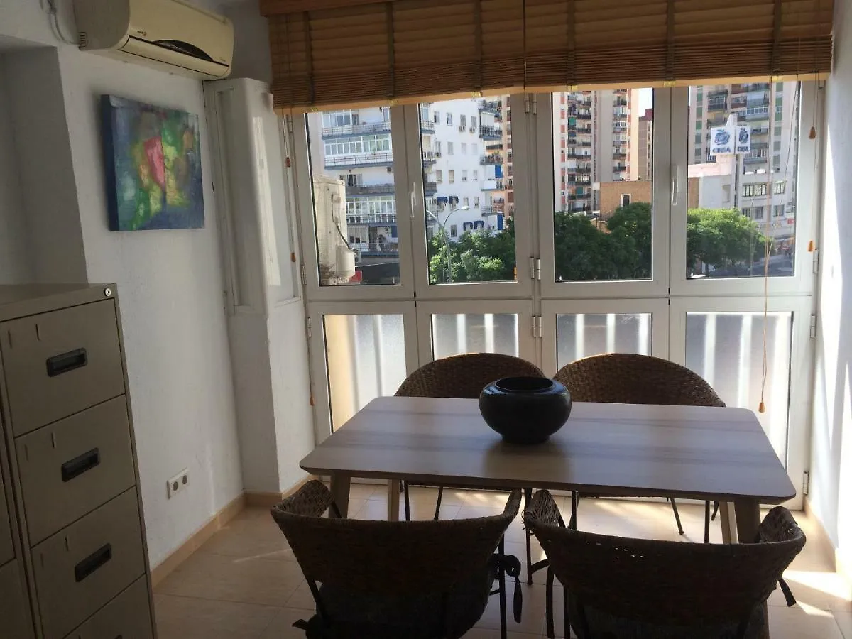 Virgen de Belén, Málaga Apartamento 0*,  España